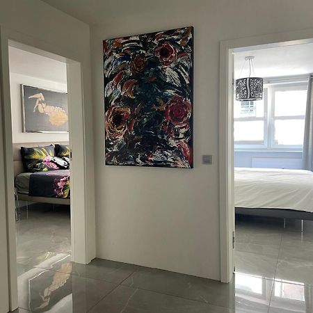 Luxurious 2 Bedroom Apartment Old City München Buitenkant foto
